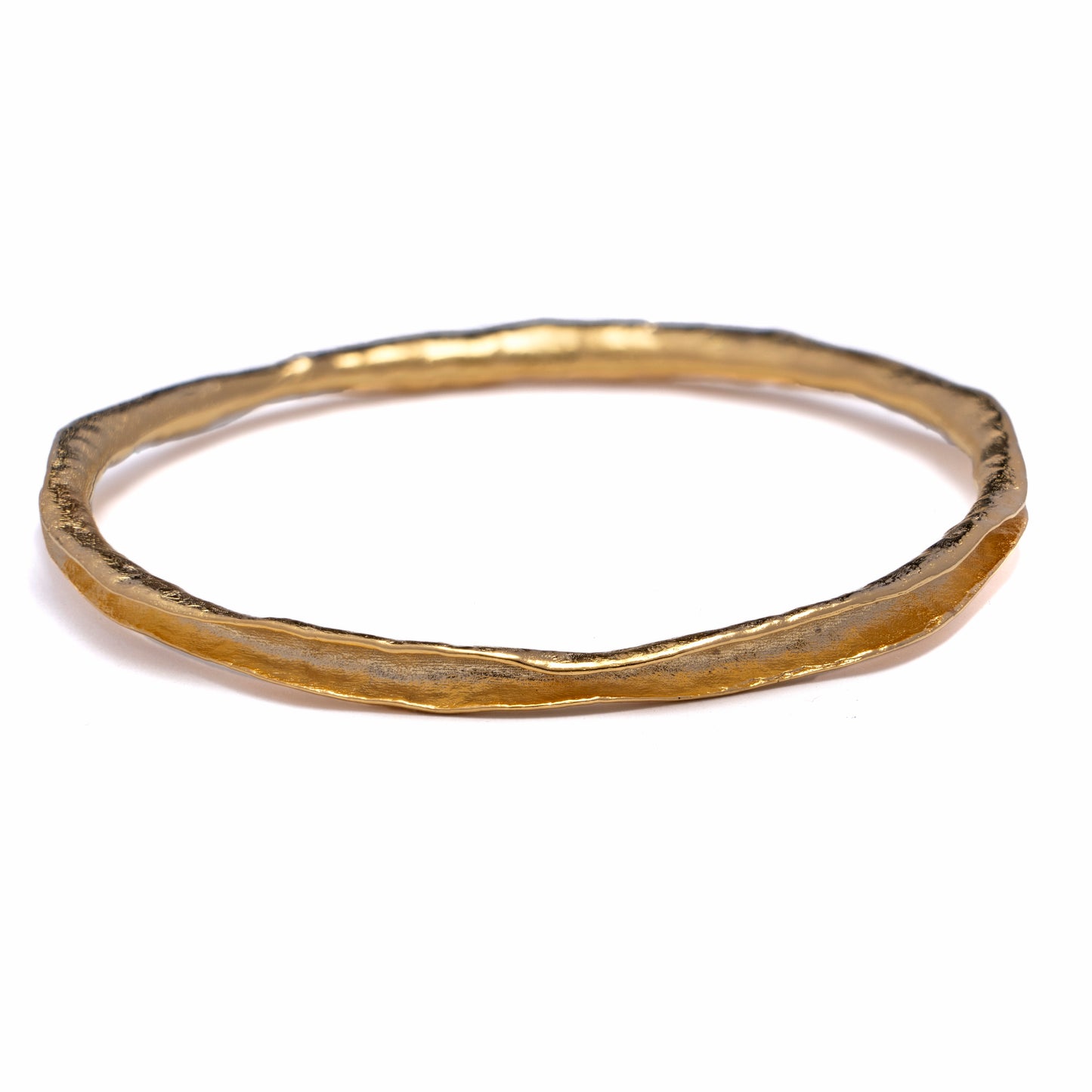 Empty pod bangle