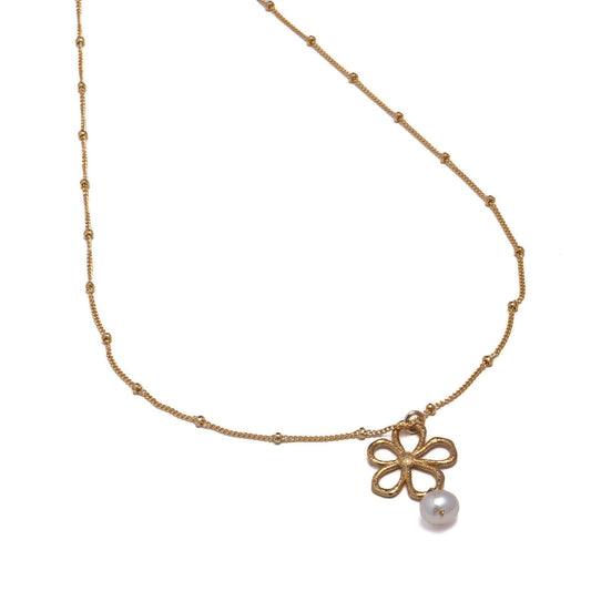 Pearl flower necklace