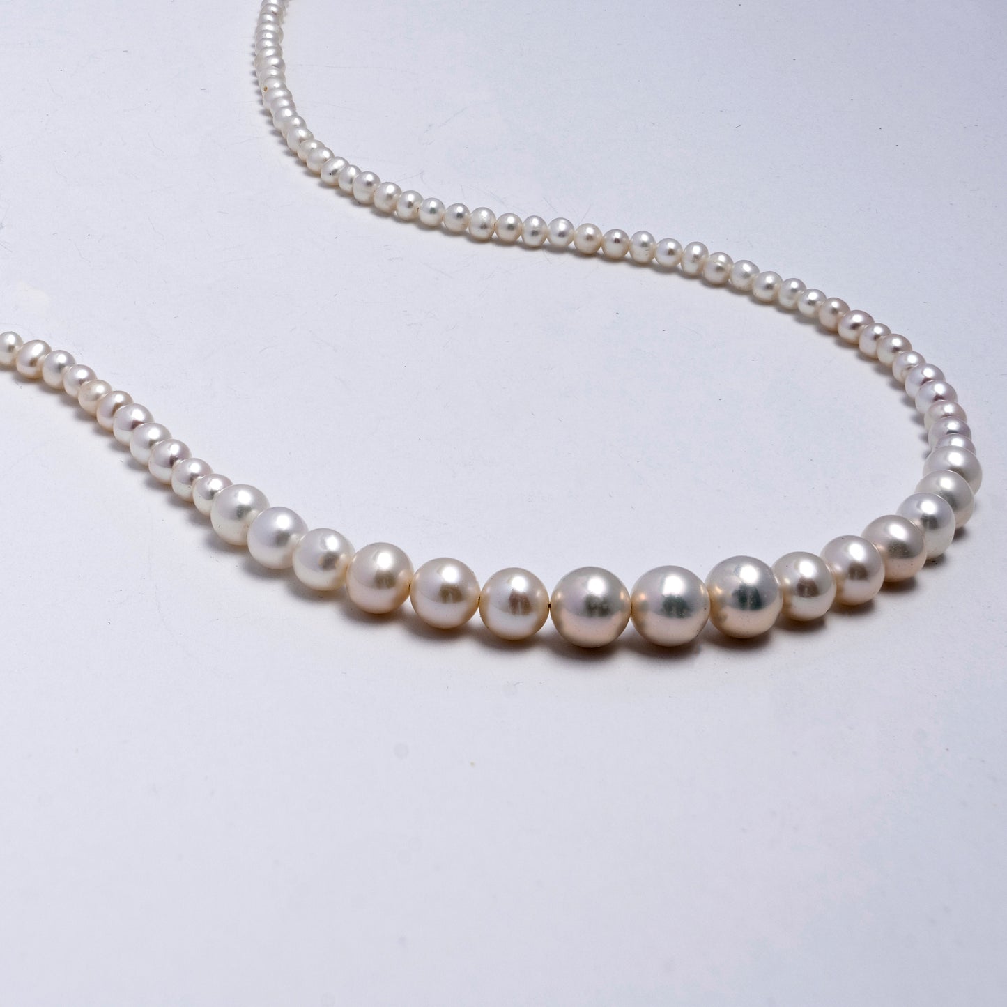 Freshwater pearl necklace