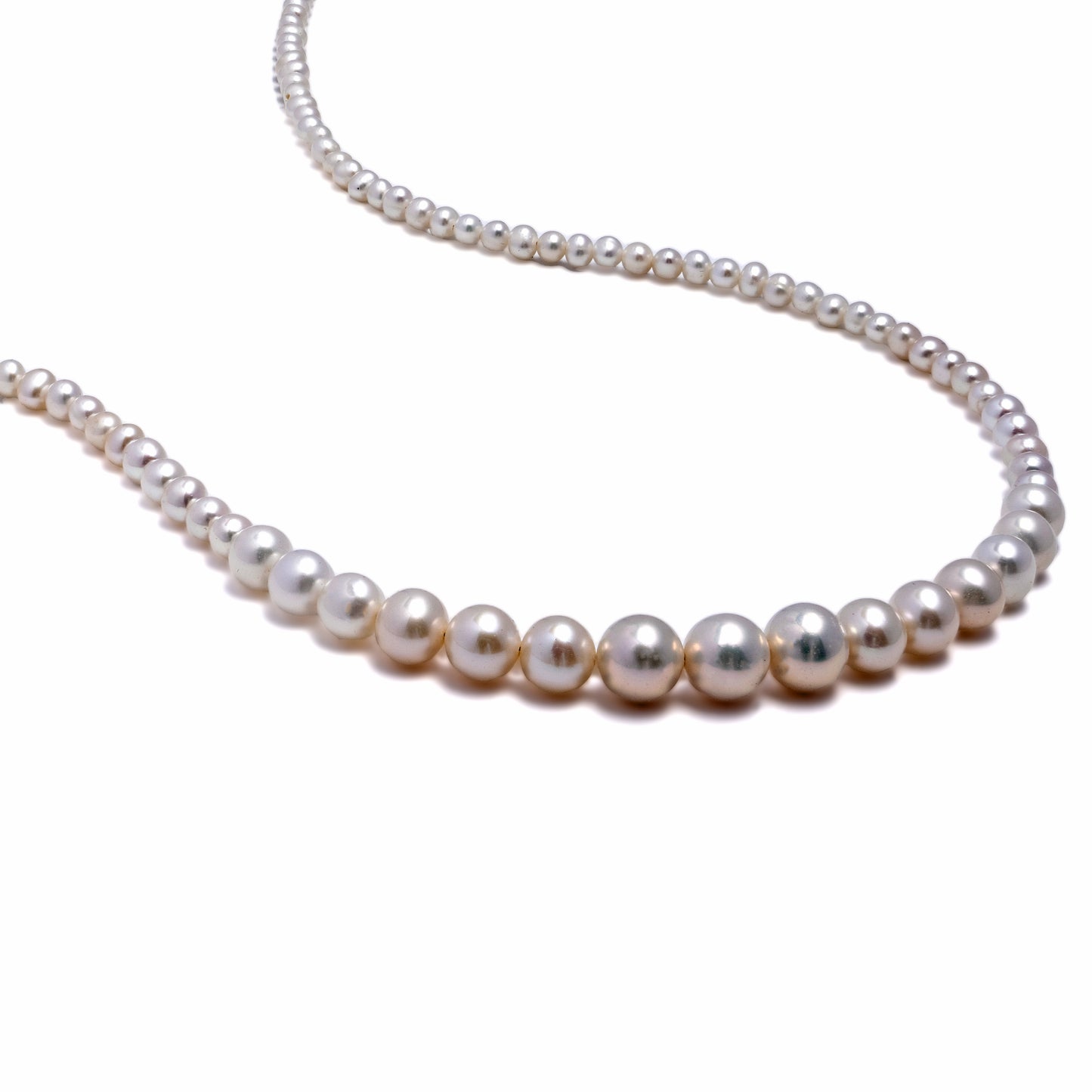 Freshwater pearl necklace