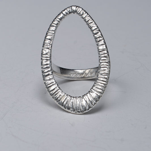 Metal ring