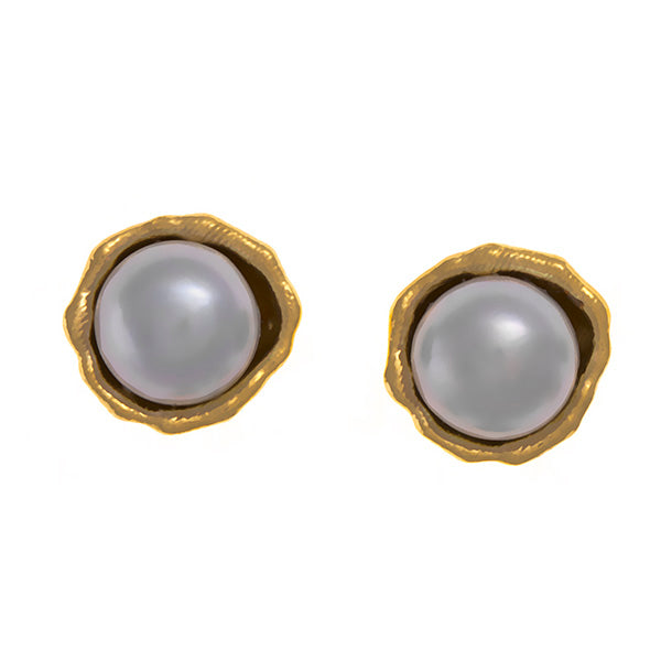 Gray pearl post earrings