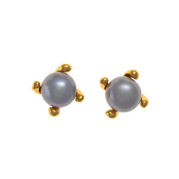 Gray pearl post earrings