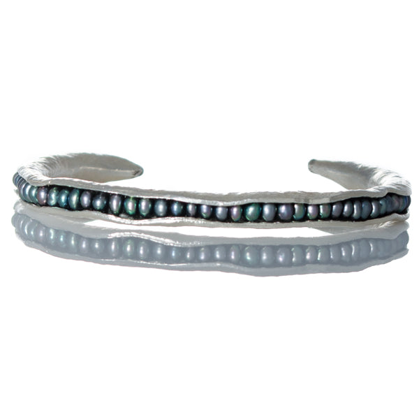 Silver pod cuff with grey pearls