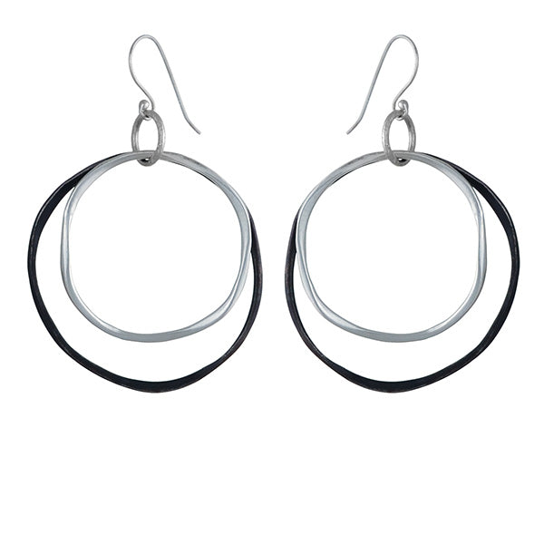 Asymmetrical basics earrings