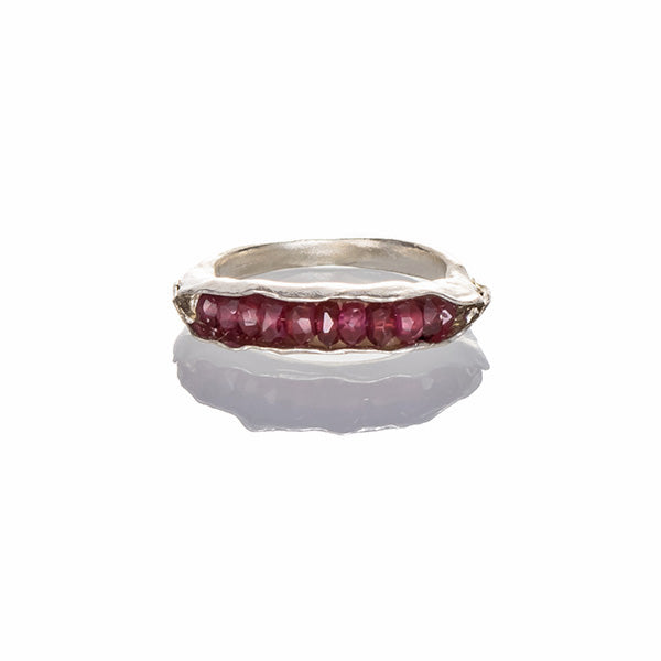 Garnet pod ring