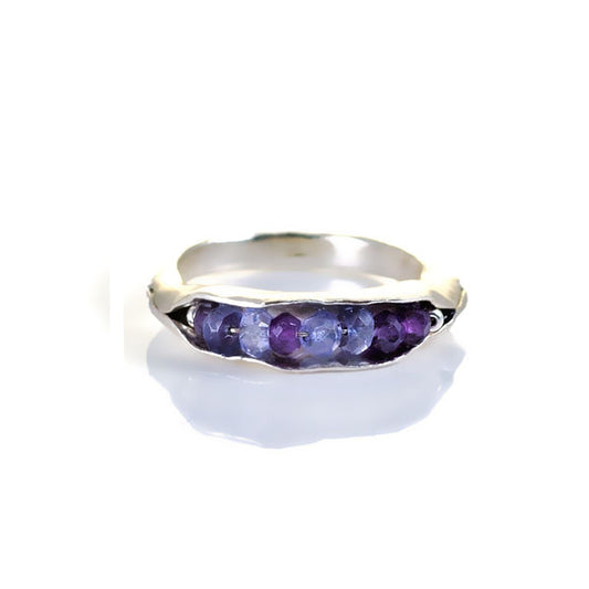 Iolite pod ring